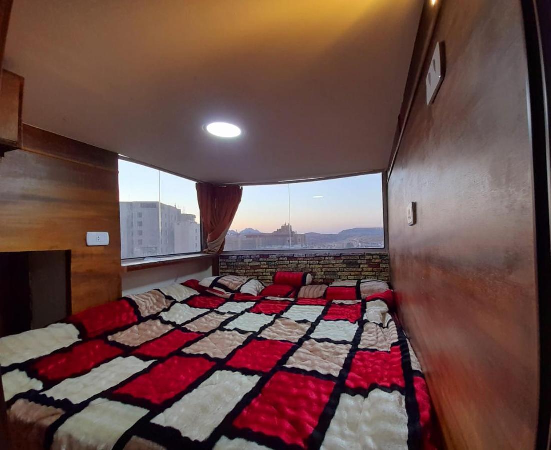Petra Cabin Hostel Вади Муса Экстерьер фото