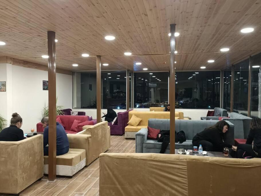 Petra Cabin Hostel Вади Муса Экстерьер фото